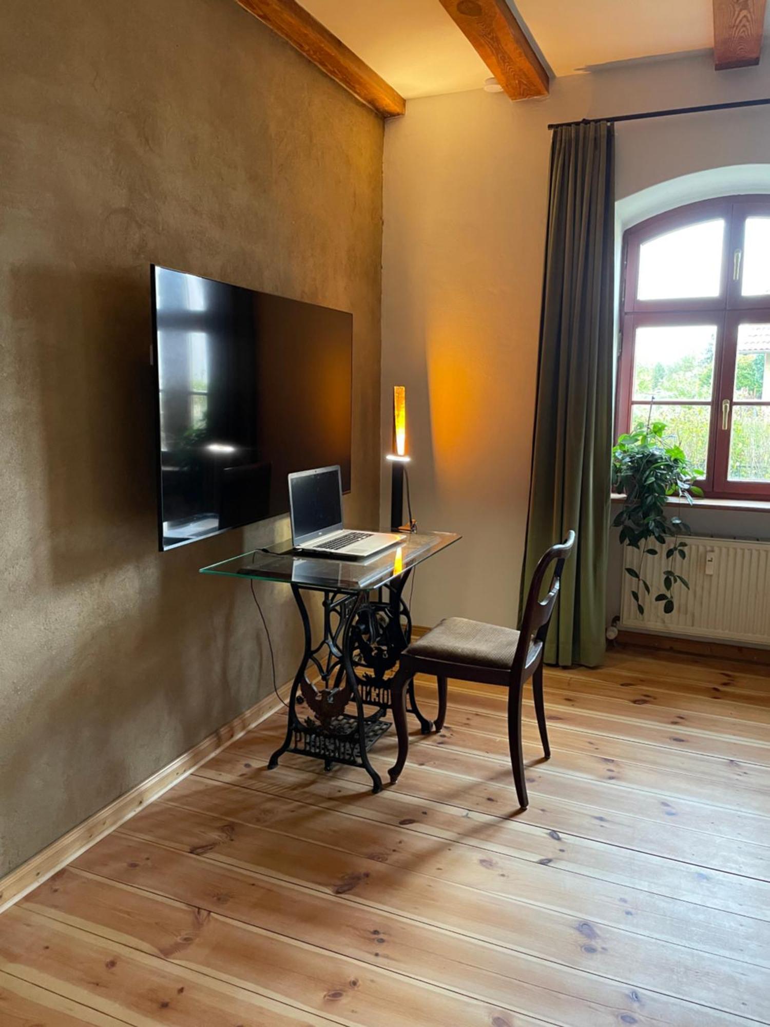 Quartier Im Gutshaus Apartment Wustermark Exterior foto